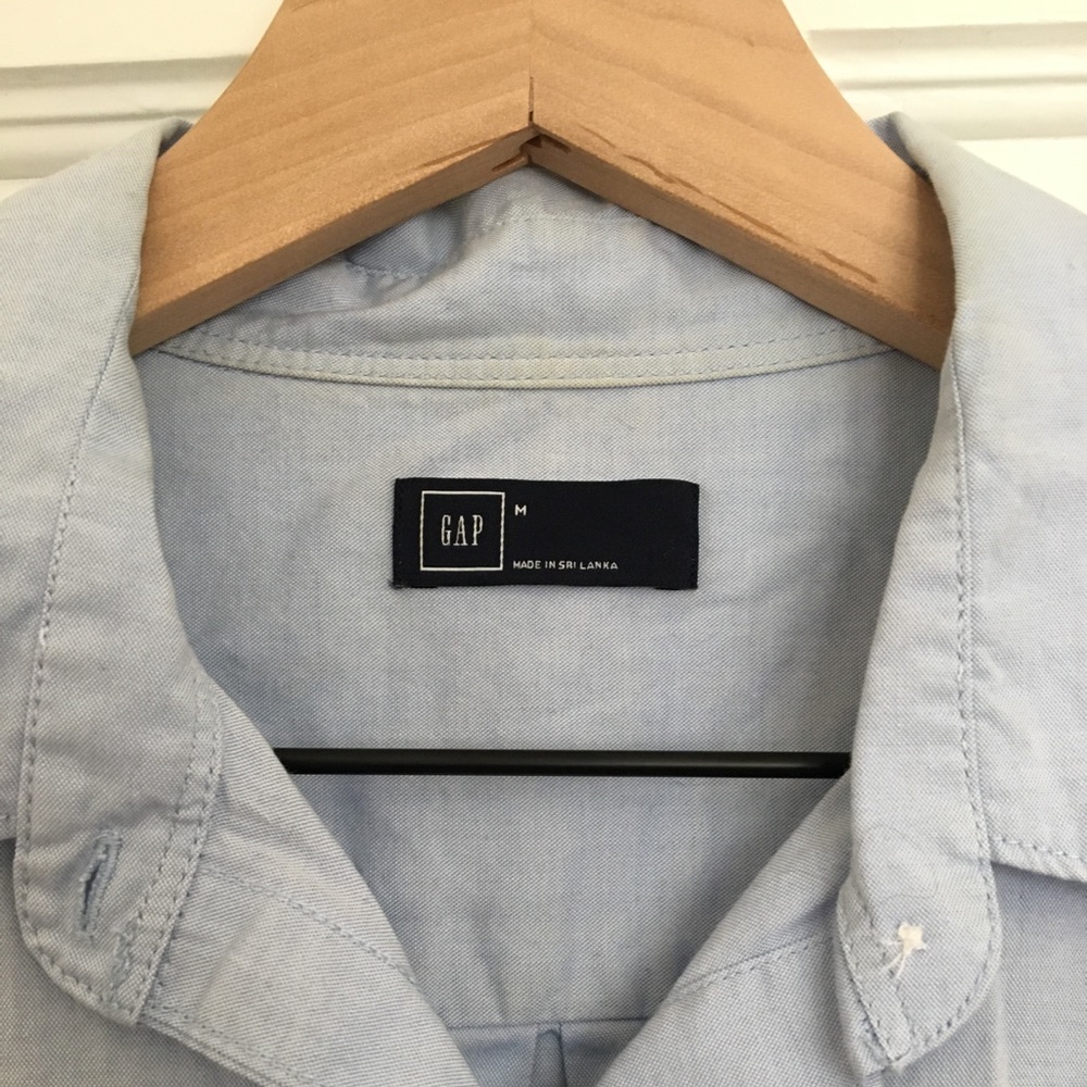 Gap Boyfriend Button Up In Chambray - image 2